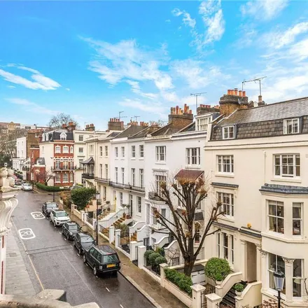 Rent this 2 bed apartment on 29 Hornton Street in London, W8 4NU