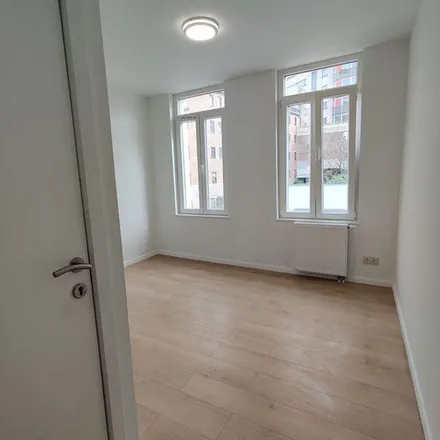 Image 4 - Rue Haute - Hoogstraat 330, 1000 Brussels, Belgium - Apartment for rent