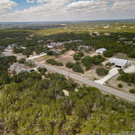 Image 8 - 1237 Spicewood Road, Comal County, TX 78623, USA - House for sale