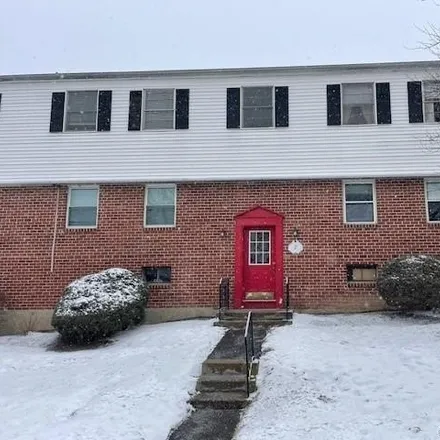 Rent this 1 bed condo on 39-2 Fairview Drive in Danbury, CT 06810