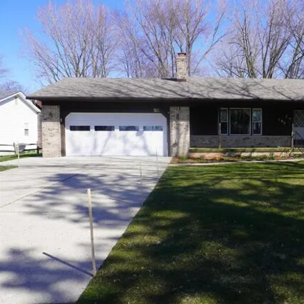 Buy this 3 bed house on 566 Northlawn in East China Charter Township, MI 48054