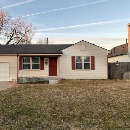 Rent this 2 bed house on 195 East 47th Street in Tulsa, OK 74105