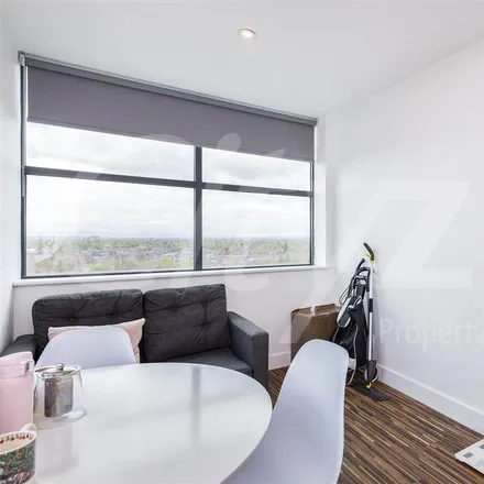 Image 9 - Westpoint, 501 Chester Road, Trafford, M16 9HU, United Kingdom - Apartment for rent