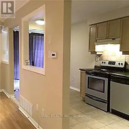 Rent this 3 bed apartment on Thomas Trail in Mississauga, ON L5M 0R4