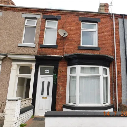 Rent this 3 bed townhouse on Carlton Street in Hartlepool, TS26 9DR