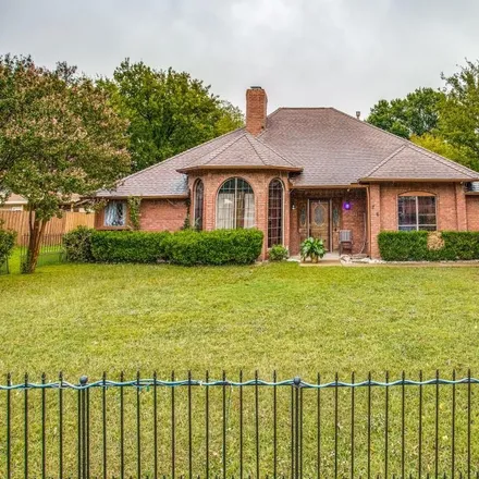 Buy this 4 bed house on 736 Reeves Lane in Seagoville, TX 75159