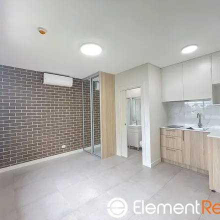 Image 7 - 4 Rippon Avenue, Dundas NSW 2117, Australia - Apartment for rent