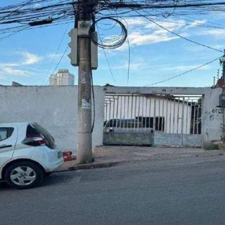 Buy this 2 bed house on Rua Corsino do Amarante in Quilombo, Cuiabá - MT
