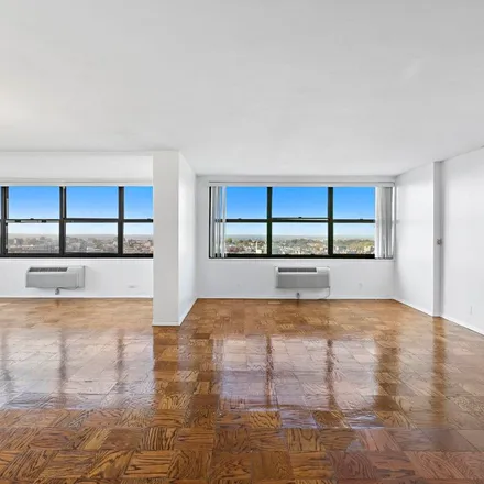 Rent this 2 bed apartment on Tower I in 700 Boulevard East, Guttenberg
