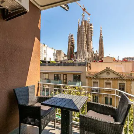 Image 4 - Carrer de Sardenya, 352, 08001 Barcelona, Spain - Apartment for rent
