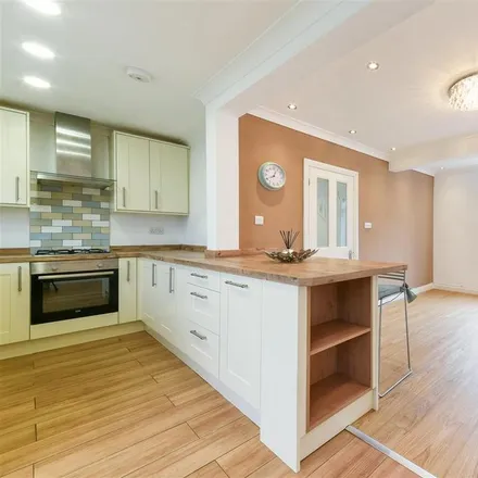 Rent this 3 bed house on 201 Central Road in London, SM4 5DS
