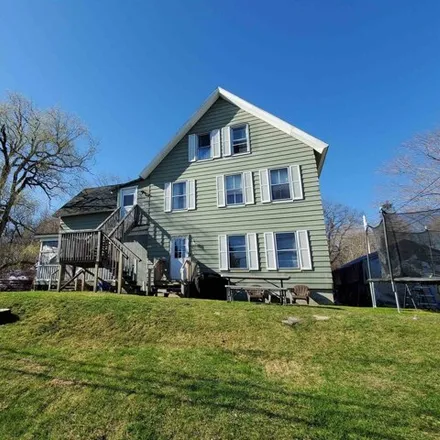 Buy this 6 bed house on 32 Mill Street in Enfield, Grafton County