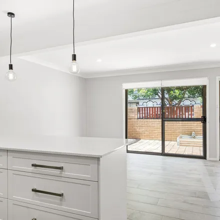 Rent this 2 bed townhouse on Welsh Blacks in Bull Street, Cooks Hill NSW 2300