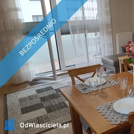 Buy this 3 bed apartment on Rolnicza 59 in 93-328 Łódź, Poland