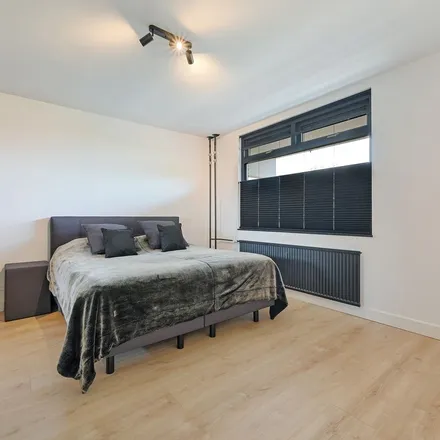 Rent this 3 bed apartment on Sirtemastraat 216 in 2513 SV The Hague, Netherlands