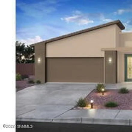 Buy this 3 bed house on 2101 Kent Road in Las Cruces, NM 88001