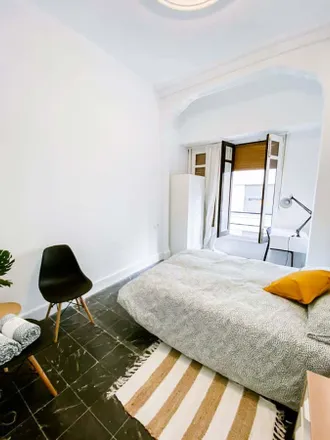 Rent this 7 bed room on Carrer del Convent de Santa Clara in 7, 46002 Valencia