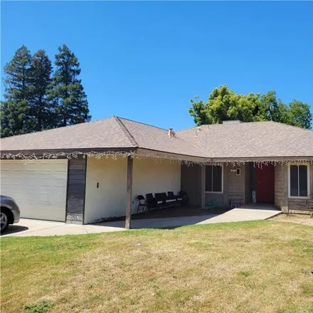Buy this 4 bed house on 2601 Pinewood Dr in Madera, California