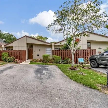 Rent this 3 bed house on 11522 Vistawood Way in Palm Beach County, FL 33428