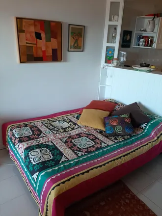 Rent this studio apartment on Rua Mário Viegas in 2825-456 Costa da Caparica, Portugal