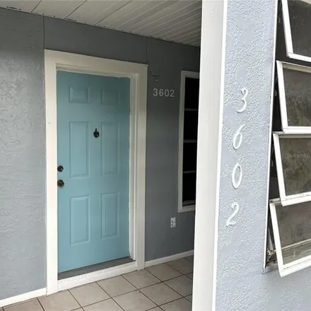 Buy this 2 bed condo on 3713 59th Avenue West in Manatee County, FL 34210