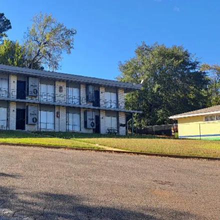 Rent this 1 bed apartment on 1120 Bessemer Rd