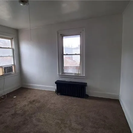 Rent this 1 bed apartment on 63 Glendale Avenue in Hartford, CT 06106