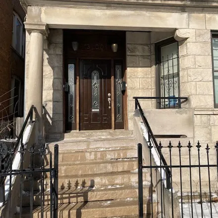 Rent this 4 bed apartment on 3104 West Lexington Street in Chicago, IL 60624