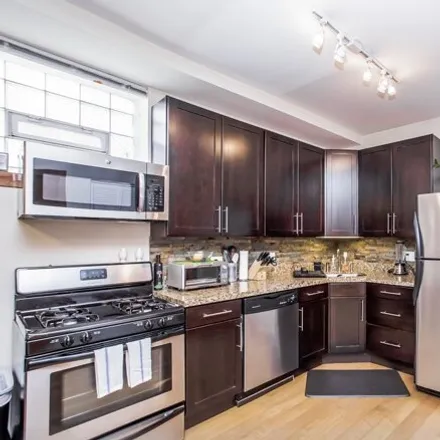 Rent this studio condo on 1914 North Wood Street in Chicago, IL 60622