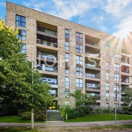 Image 2 - Lakeside Drive, London, NW10 7FZ, United Kingdom - Apartment for rent