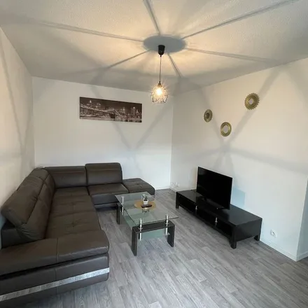 Rent this 3 bed apartment on 3 Avenue Rhin et Danube in 38000 Grenoble, France