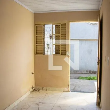 Image 1 - Rua Bougainville, Residencial Norte-Sul, Aparecida de Goiânia - GO, 74946-625, Brazil - House for rent