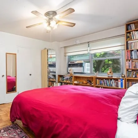 Buy this studio apartment on 195 Adams Street in New York, NY 11201