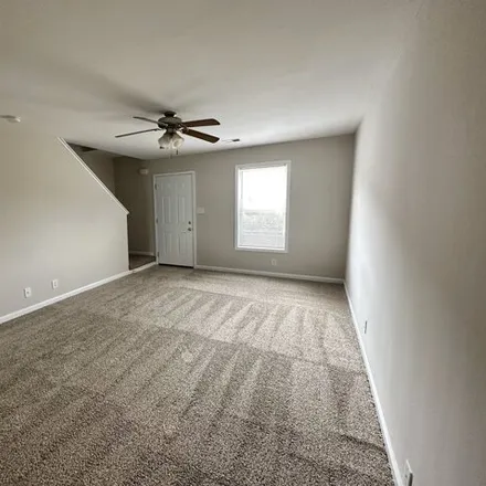Image 3 - unnamed road, Buckner Pine Subdivision, Clarksville, TN 37043, USA - Apartment for rent
