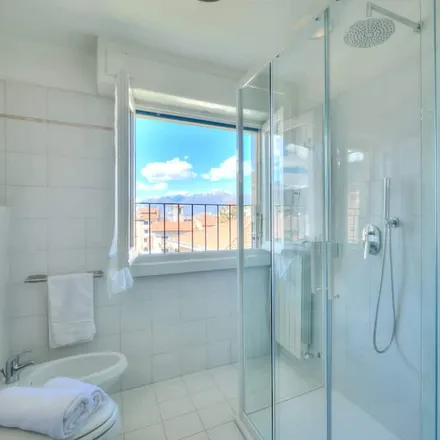 Image 2 - Stresa, Via Baveno, 28838 Carciano VB, Italy - Apartment for rent