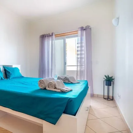 Rent this 2 bed apartment on Avenida de Portugal in 8500-291 Alvor, Portugal