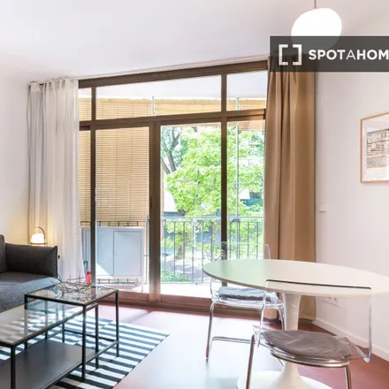 Rent this 3 bed apartment on Carrer del Doctor Giné i Partagàs in 08001 Barcelona, Spain