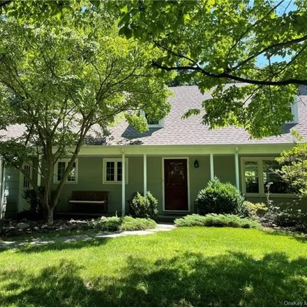 Rent this 3 bed house on 3 North Lake Road in Armonk, North Castle