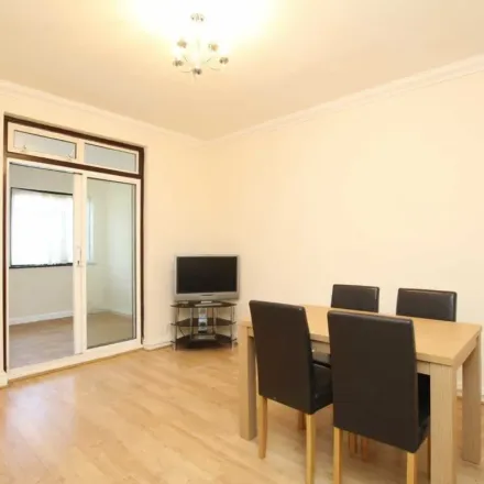 Image 3 - Carnforth Road, London, SW16 5AA, United Kingdom - Apartment for rent