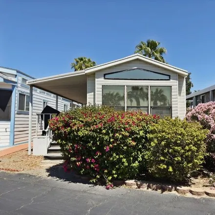Buy this studio apartment on Alameda Way in Cathedral City, CA 92263