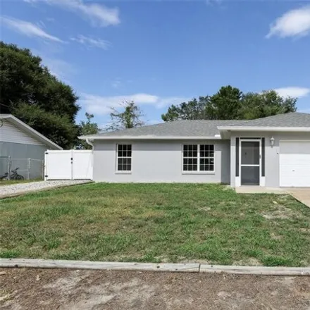 Buy this 3 bed house on 475 Chestnut Avenue in Orange City, Volusia County