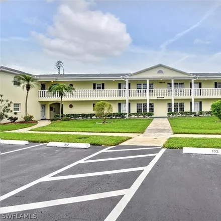 Buy this 2 bed condo on 13569 Stratford Place Circle in Cypress Lake, FL 33919