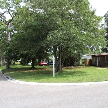Buy this 2 bed house on 494 39th Avenue North in Saint Petersburg, FL 33703