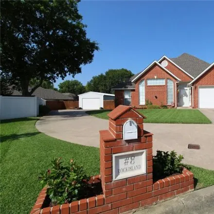 Buy this 3 bed house on 98 Rock Island Ltd in Ardmore, OK 73401