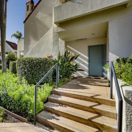 Rent this 2 bed condo on 701 Kettner Blvd.
