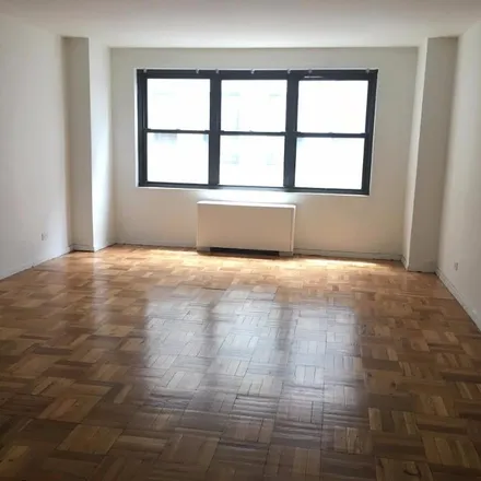 Rent this studio apartment on 96 Fifth Avenue in City of Amsterdam, NY 12010
