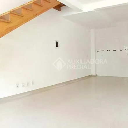 Buy this 3 bed house on Avenida Prefeito Barreto Viana in Santa Isabel, Viamão - RS