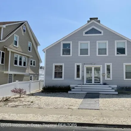 Rent this 4 bed house on 31 1st Avenue in Seaside Park, NJ 08752