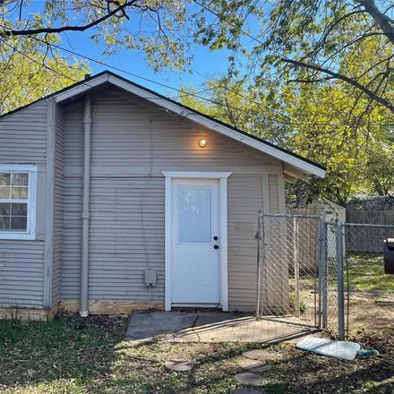 Rent this 1 bed house on 857 Vine Street in Abilene, TX 79602