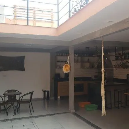 Buy this 5 bed house on Rua Terra Nova in São José Operário, Manaus - AM